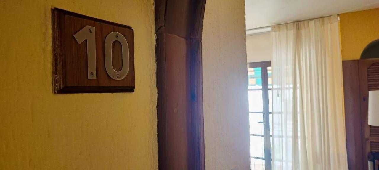 Hotel Casa Mallorca Канкун Экстерьер фото